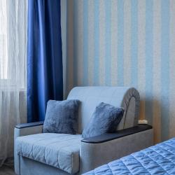 Фото Отель Трёхкомнатная квартира на Краснозвёздной улице 31