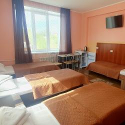 Номер стандарт улучшенный с 4 односпальными кроватями