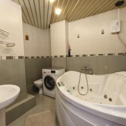 Фото Апартаменты на улице Запарина 87