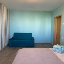 Фото Апартаменты Onebed на бульваре Осенний