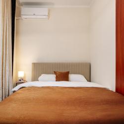 3-комнатные апартаменты люкс Цветочная 35 с 1 двуспальной кроватью