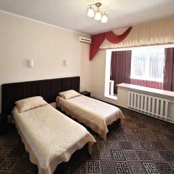 Номер стандарт с 2 односпальными кроватями