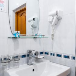 Номер стандарт с 1 двуспальной кроватью