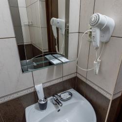 Номер стандарт с 1 двуспальной кроватью