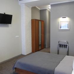 Номер стандарт с 1 двуспальной кроватью