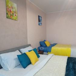 Фото Отель Live in comfort на улице Творчества 3