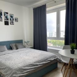 Фото Апартаменты на проспекте Куприна, 18к2