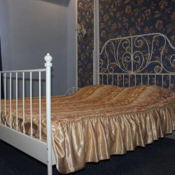 2-местный 1-комнатный номер стандарт с 1 двуспальной кроватью