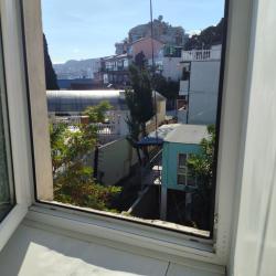 2-местный номер стандарт улучшенный с 1 двуспальной кроватью