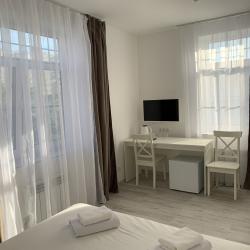 Комната стандарт с 1 двуспальной кроватью