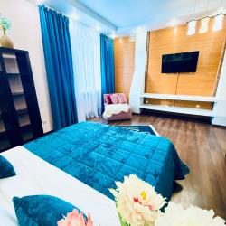 Фото Кварт Отель на улице Свободы