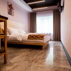 Фото Бутик-отель Клёны