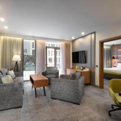 Фото Отель Holiday Inn Yerevan Republic Square (Холидей Инн Репаблик Сквер)