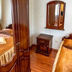 Номер стандарт с 1 двуспальной кроватью и сауной