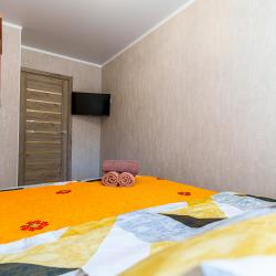 Фото Отель LetoApart (ЛетоАпарт) на улице Исаева 13