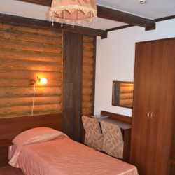 Фото Отель Тирольский