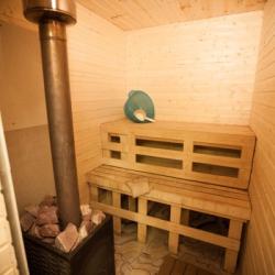 Коттедж стандарт с 2 диванами (с парилкой)