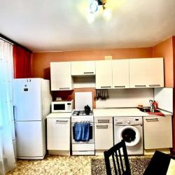 Фото Апартаменты на улице Севастопольская 42с2