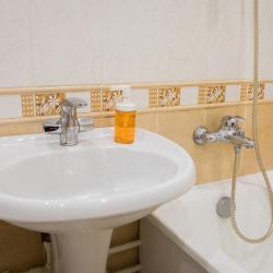 Фото Апартаменты на улице Родионова 165к12