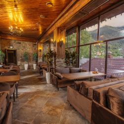 Фото Отель Камин-Хаус