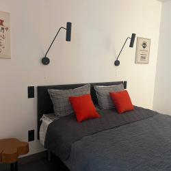 Апартаменты улучшенные ул. Окулова, 29 с 1 двуспальной кроватью