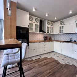 Фото Апартаменты на улице Адмирала Серебрякова 29Дк1