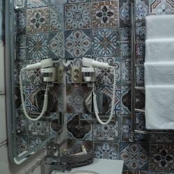 Номер улучшенный с 1 двуспальной кроватью