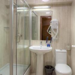 Номер люкс с 1 двуспальной кроватью