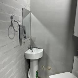 Номер стандарт эконом с 2 односпальными кроватями (удобства на этаже)