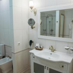 Номер делюкс с 2 односпальными кроватями