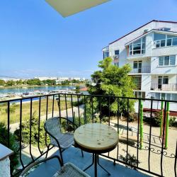 Фото Апартаменты на улице Рубежная 20