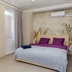 Фото Отель Уютная квартира на улице Цюрупы