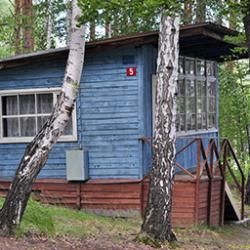 Дом деревянный (без удобств)
