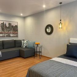 Фото Апартаменты на улице Родионова 189/24