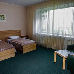 Номер стандарт с 2 односпальными кроватями (с завтраком)