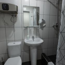 Номер полулюкс с 1 двуспальной кроватью