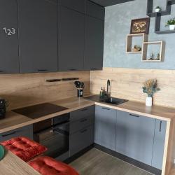 Апартаменты студия Овражная 47А