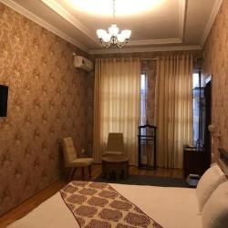 Номер делюкс с 1 двуспальной кроватью