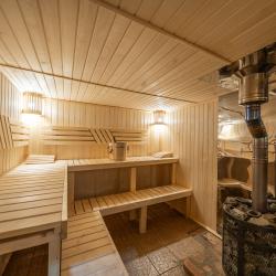 Апартаменты с ремонтом   видом на лес 208 (55м2)