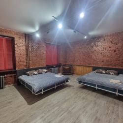 Апартаменты улучшенные Лапина 17