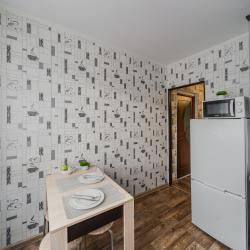 Фото Апартаменты на улице Ульяновых 15