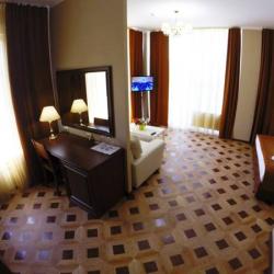 Апартаменты стандарт с 1 двуспальной кроватью