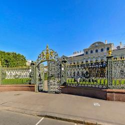 Фото Апартаменты ​на Набережной реки Фонтанки 34