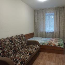 Фото Апартаменты на улице Сурикова 4