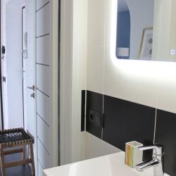 Фото Отель UfaRooms (Румc) на улице Комсомольская 109