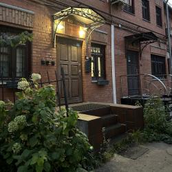 Однокомнатные апартаменты у Храма Ильи Пророка, мансарда