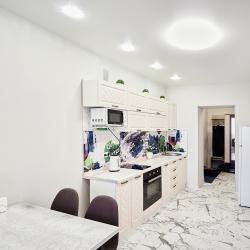 Фото Апартаменты на улице Крылова 20