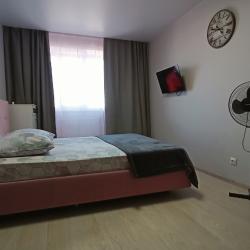 Фото Апартаменты на переулке Серверный 54