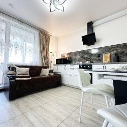 Фото Апартаменты на проспекте Авиаторов Балтики 25