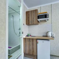 Фото Отель YourHouse (ЙоХаус) на улице Казыбек Би